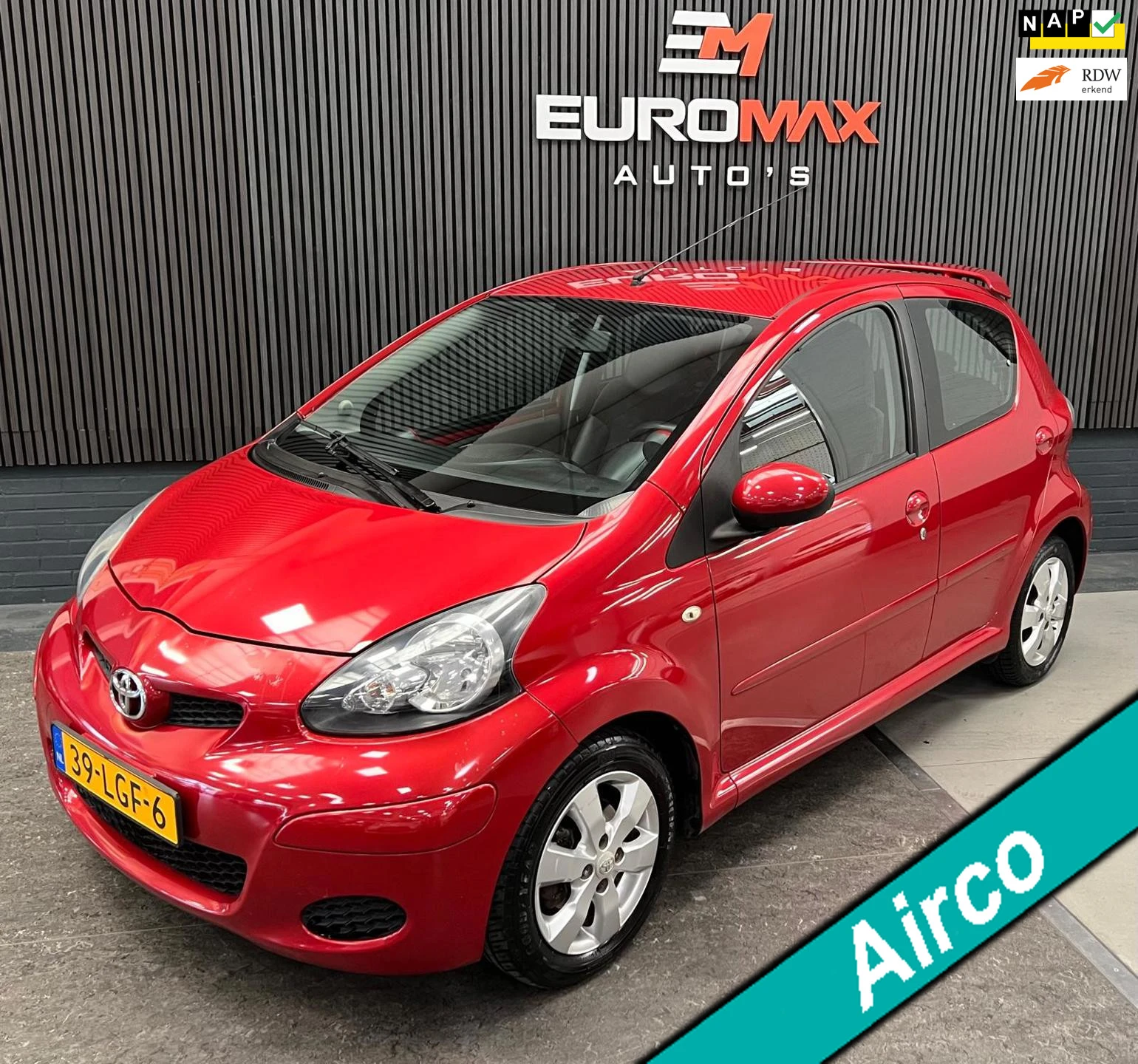 Toyota Aygo 2010 - 1.0-12V Aspiration Red 1e Eigenaar - NAP - Airco afbeelding 1