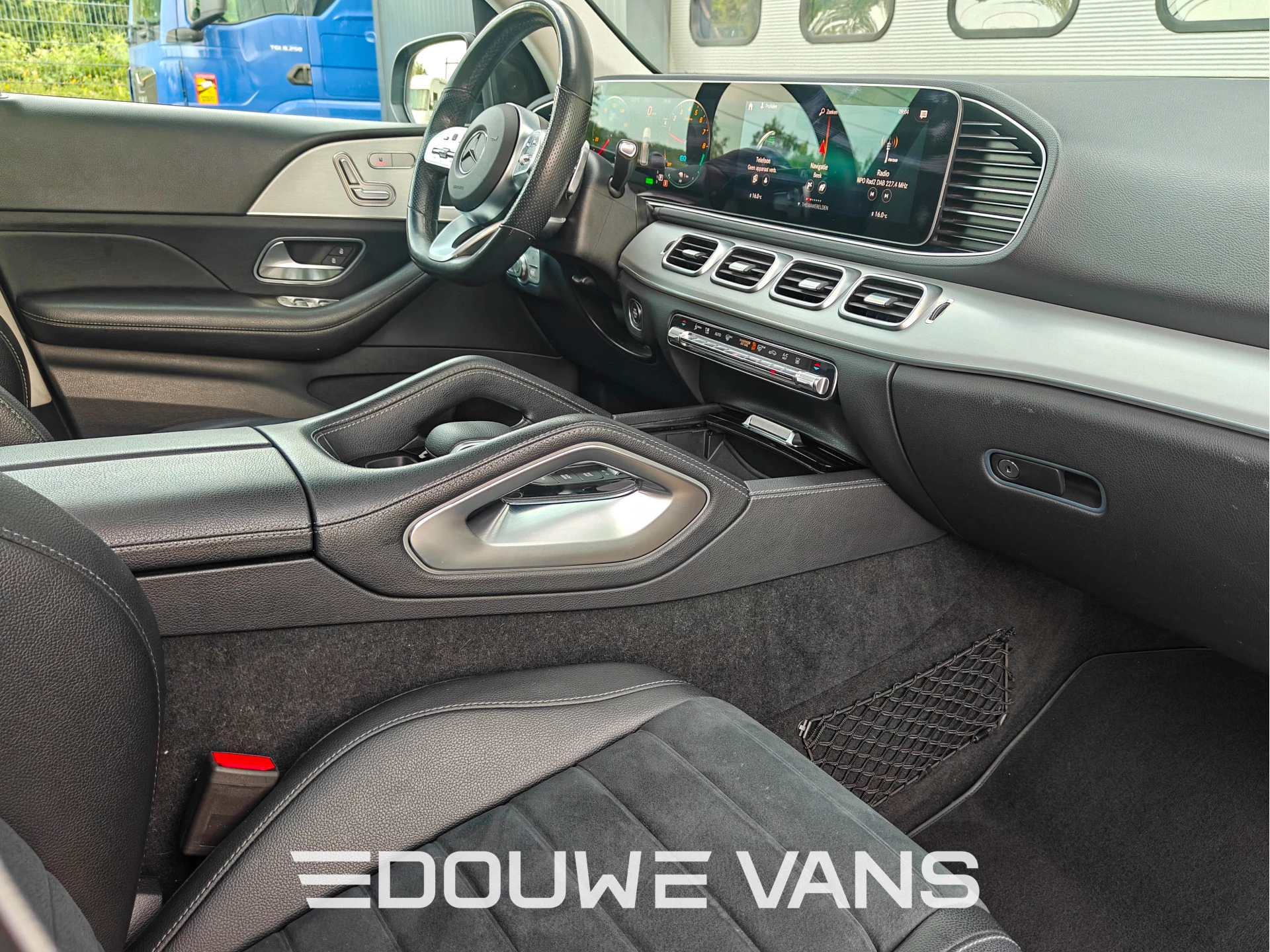 Mercedes-Benz GLE 2021 - 350e 4Matic Trekhaak AMG Leder Panorama afbeelding 12