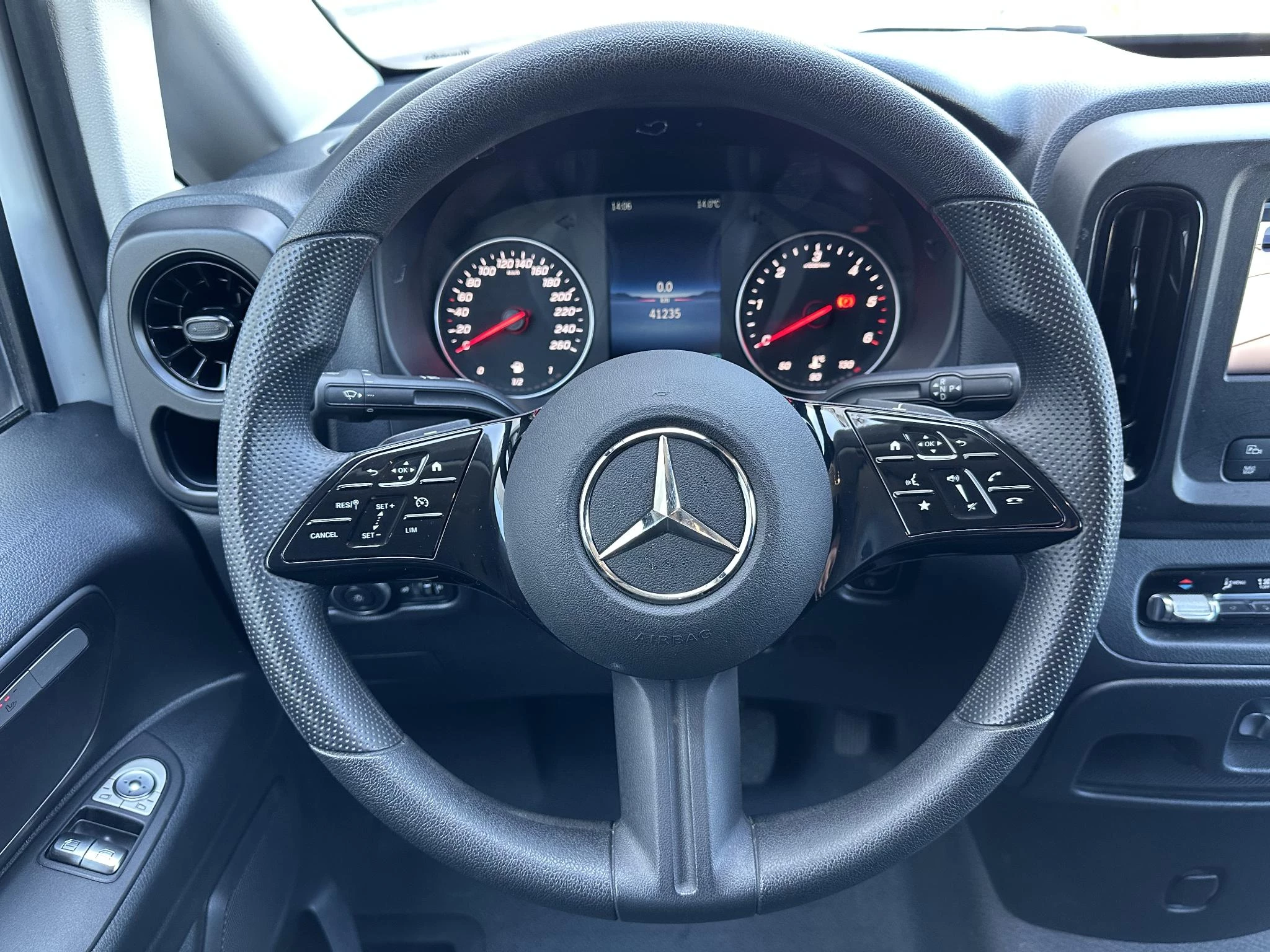 Mercedes-Benz Vito 2024 - 116 CDI L3 Automaat Airco Navigatie obrázek 9