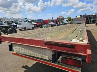 Renders ROC 12.27 | 3 AXLE FLATBED | HARWOODEN FLOOR | TWISTLOCKS 40 FT. |MB DISC 2002 - N/A obrazek 24