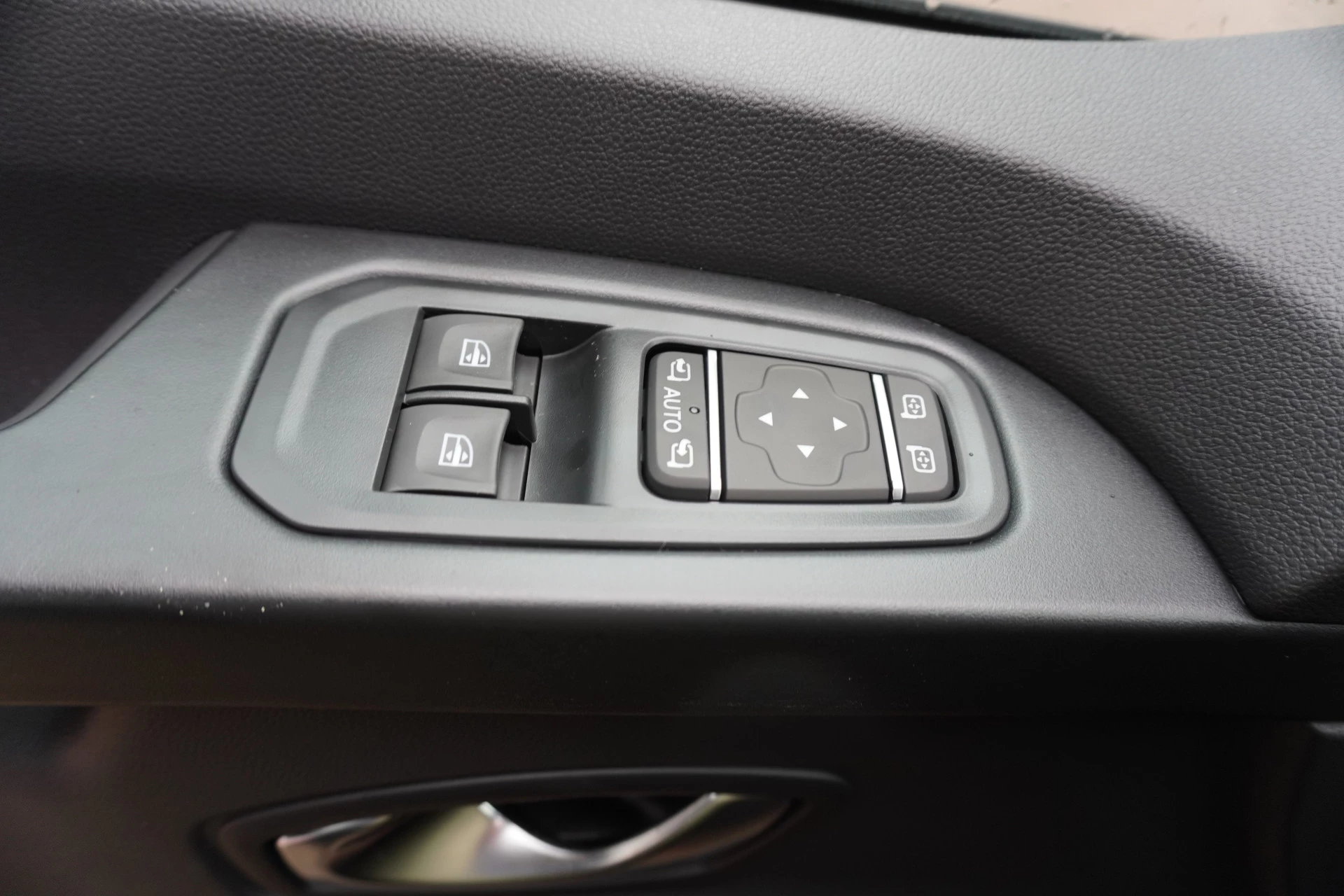 Renault Trafic 2024 - 2.0 dCi 170PK T30 L2H1 Luxe Automaat Schuifdeur L/R imagem 31