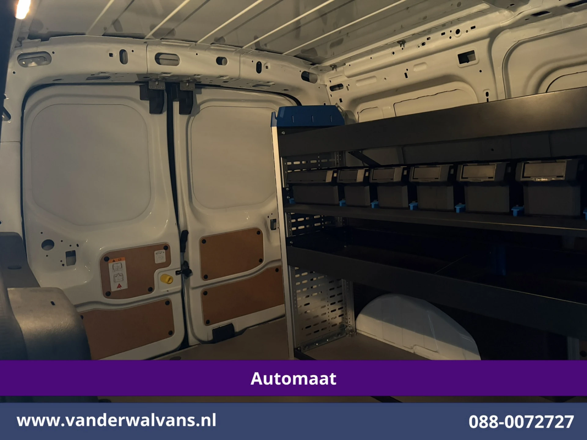 Ford Transit Connect 2024 - 1.5 EcoBlue 100pk Automaat L2H1 Euro6 Airco | Camera | Cruisecontrol | Trekhaak | Inrichting | PDC afbeelding 14