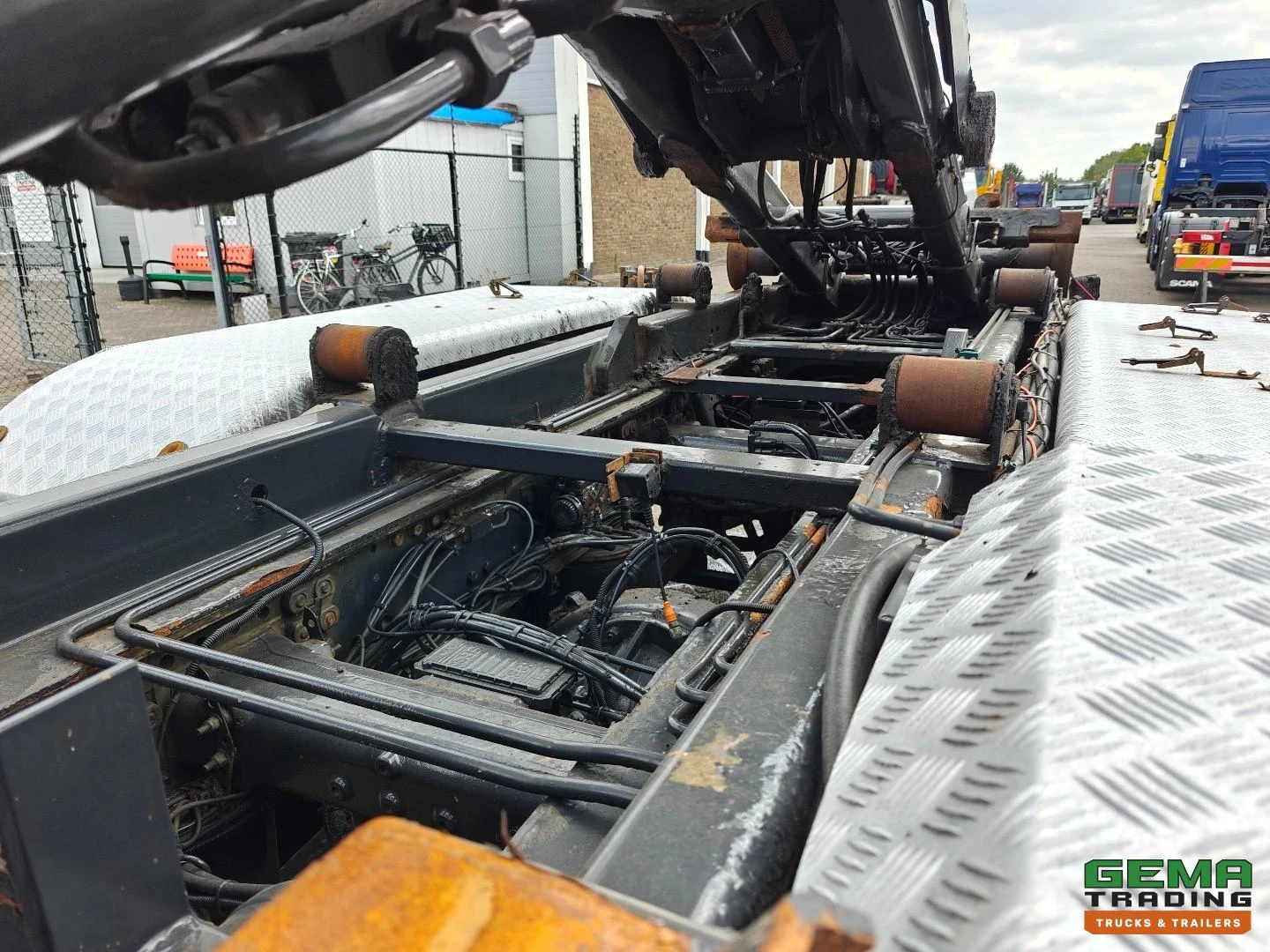 Scania P 2012 - 320 B 6X2*4 afbeelding 11
