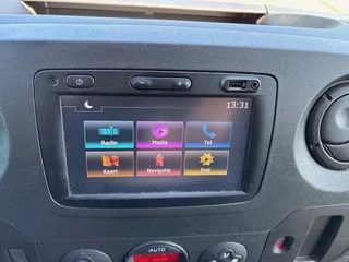 Opel Movano 2019 - T3300 2.4CDTI L1H1 (EURO 6 / 6 GEARS MANUAL GEARBOX / AIRCONDITIONING / APPLE CARPLAY / REAR VIEW CAMERA / ETC) obrazek 13
