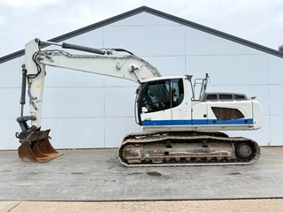 Liebherr 2016 - R924 LC - GPS / NEW CHAIN + SPROCKET en venta