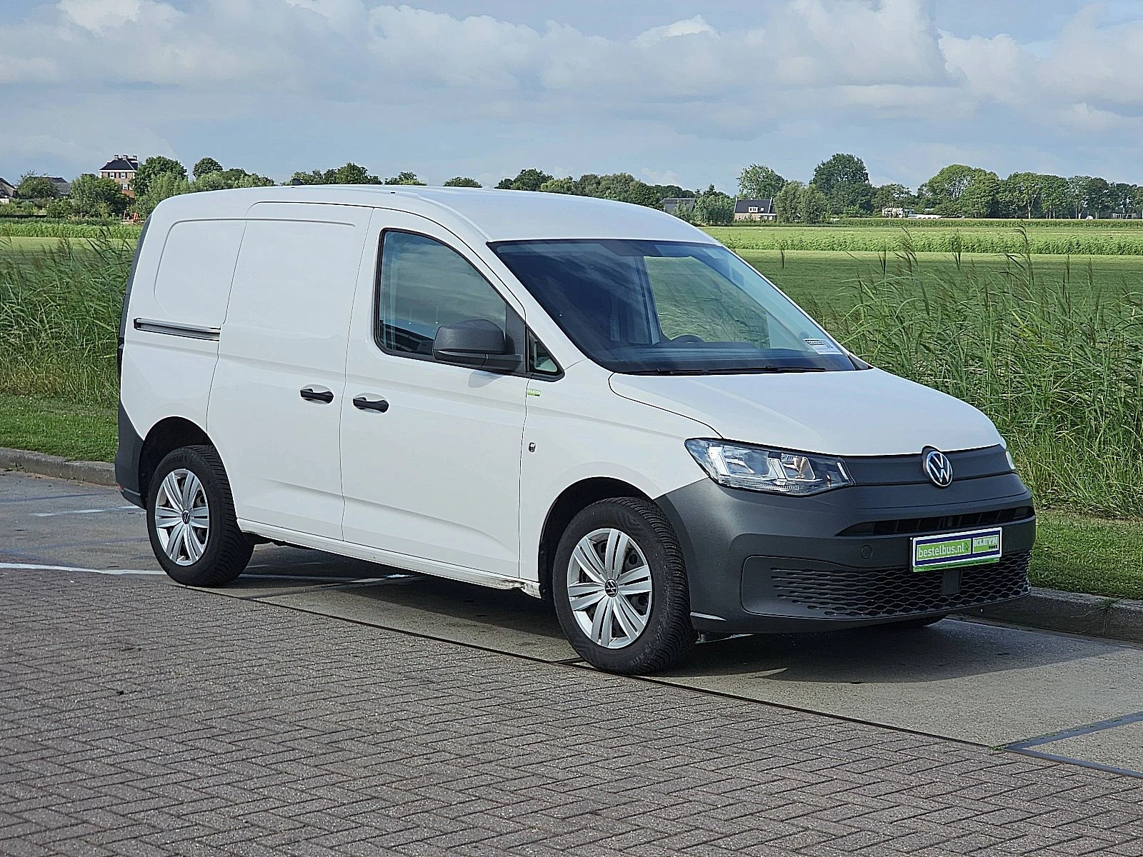 Volkswagen Caddy 2021 - 2.0 изображение 5