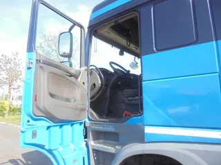 DAF XF 460 2016 - 6X2 NL TRUCK bild 17