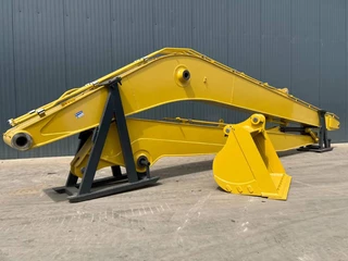 Komatsu N/A 2026 - PC210 15m Set Long Reach Equipment image 3