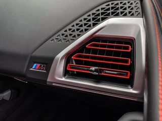 BMW XM 2023 - 748PK V8 PHEV Label Red 30 kWh image 105