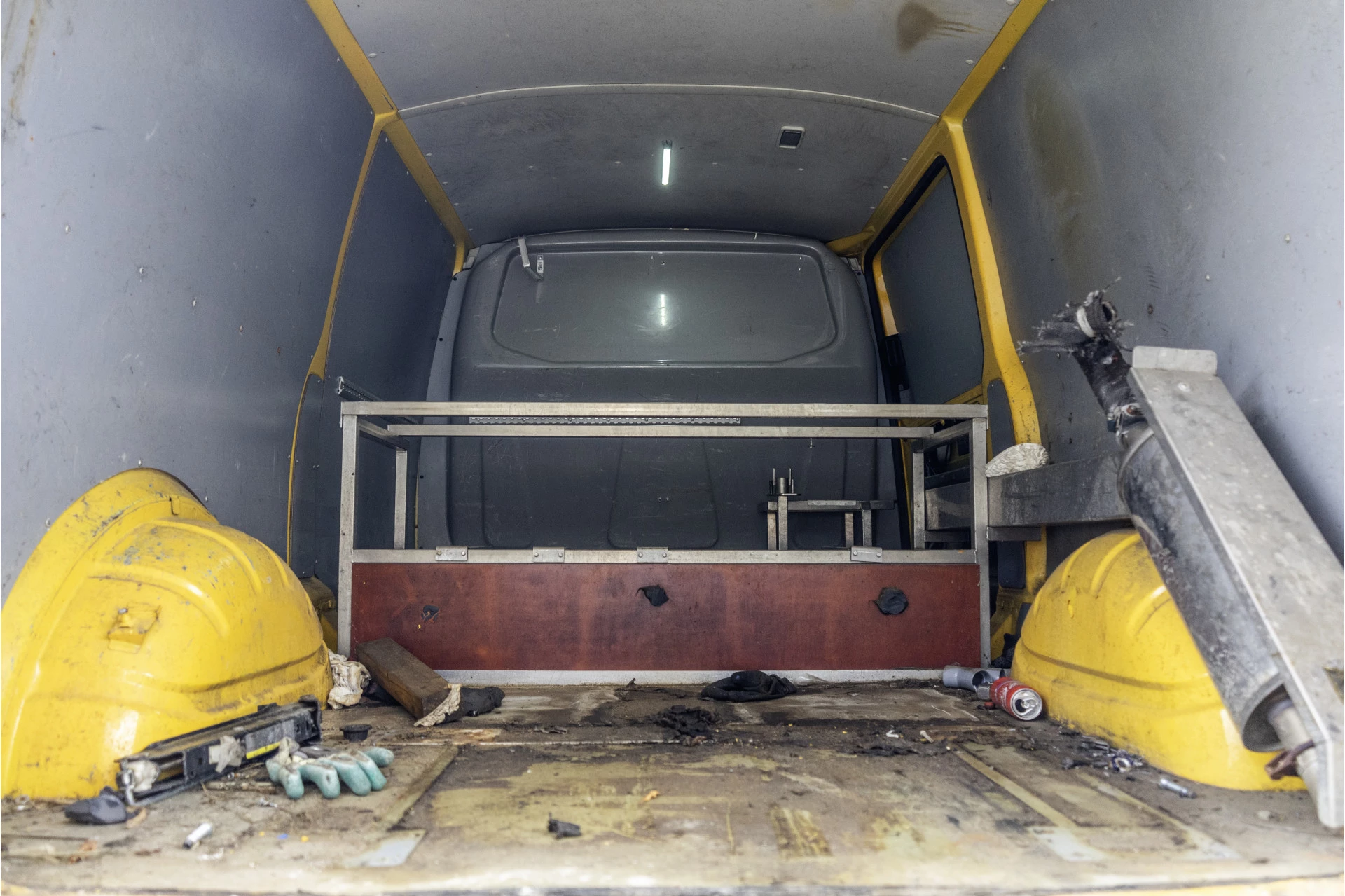 Volkswagen Transporter 2015 - TDI | L2H1 | Cruise | PDC obrázek 8