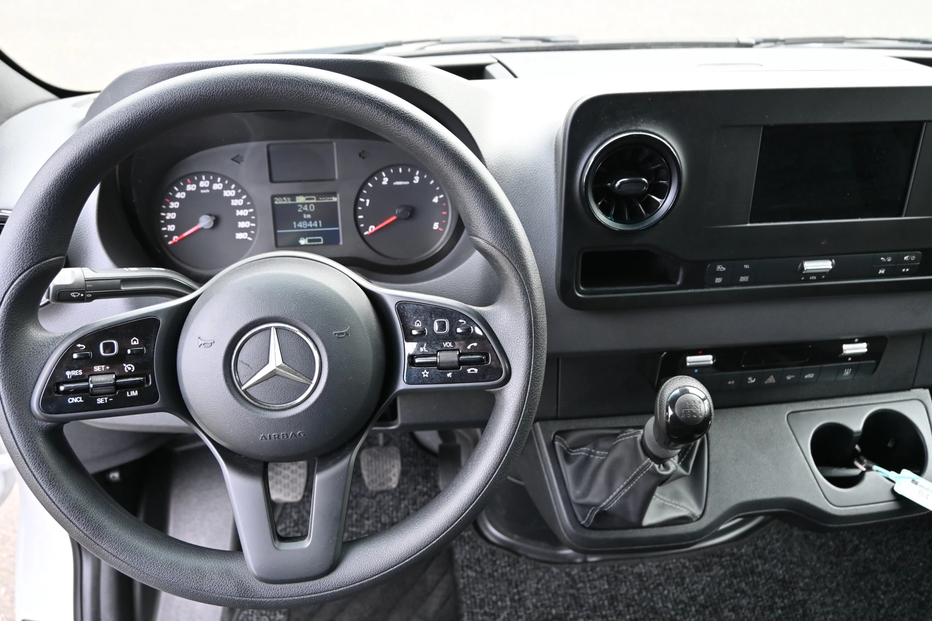 Mercedes-Benz Sprinter 2021 - 315 CDI L2H1 RWD obrázek 15