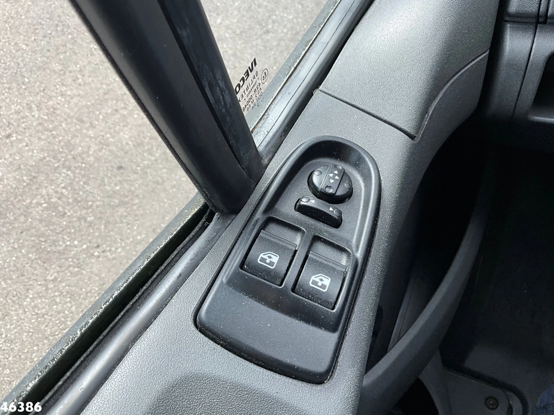 Iveco Daily 2012 - 70C17 DHollandia laadklep Just 6.870 km! obrázek 16