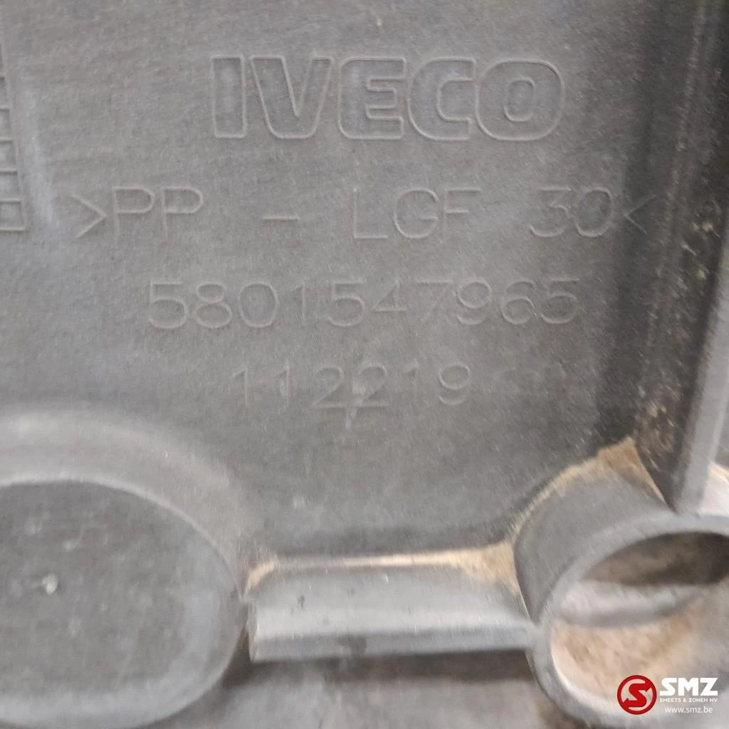 Iveco 2014 - Occ radiatorgrille Iveco imagem 3