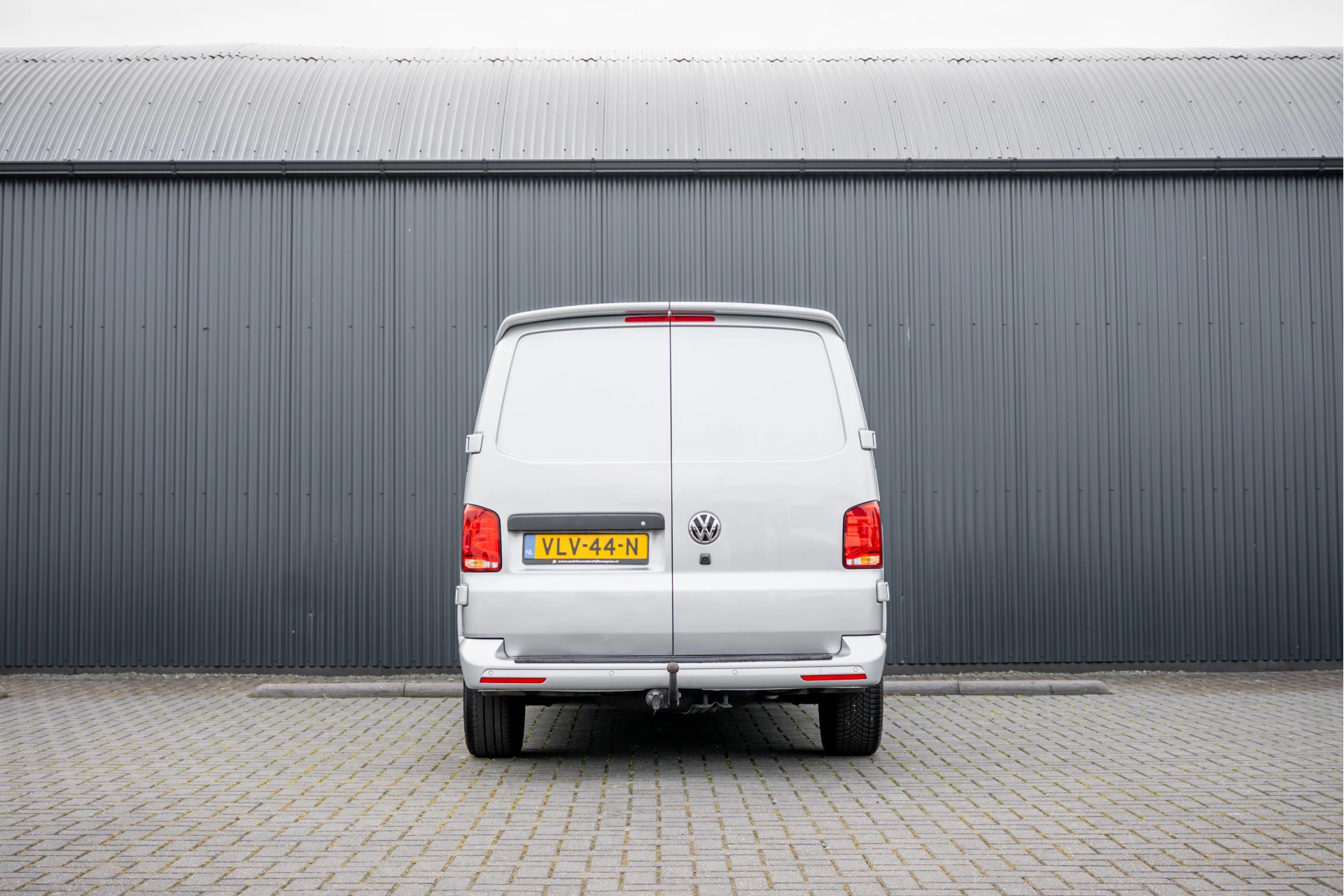 Volkswagen Transporter 2021 - T6.1 Bulli 2.0 TDI L1H1 | Virtual cockpit | Automaat | 150 PK | 3-Zits | 1e Eigenaar | LED | Camera | Carplay | PDC | Zijschuifdeur R+L | Trekhaak obrázek 9