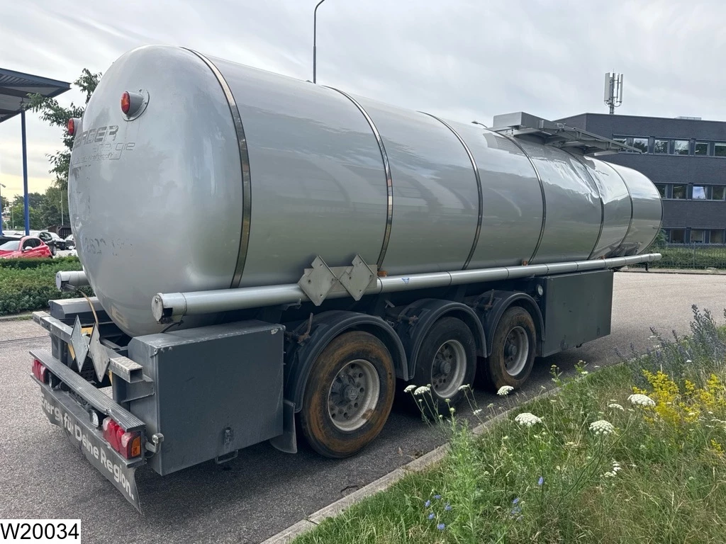 willig 2007 - Fuel 38.000 L, 2 Comp Bild 5