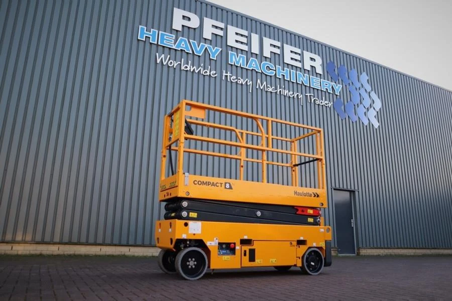 Haulotte 2023 - Compact 8N Valid inspection, 8m Working Height, 35 immagine 1