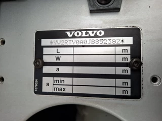 Volvo FH 2018 - FH4-460 / VEB+ / HYDRAULICS / TUV:02-02-2027 / DOUBLE TANK / SMART TACHO V2 / LWDS / FRIDGE / AUTOMATIC / EURO-6-C / 2018 image 28