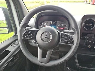 Mercedes-Benz Sprinter 2023 - 317 obrazek 14