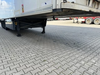 Schmitz Cargobull N/A 2016 - SKO 24/L CARRIER VECTOR 1950 MT D/E / DISCBRAKES / PALLETBOX / 265cm inside height image 25