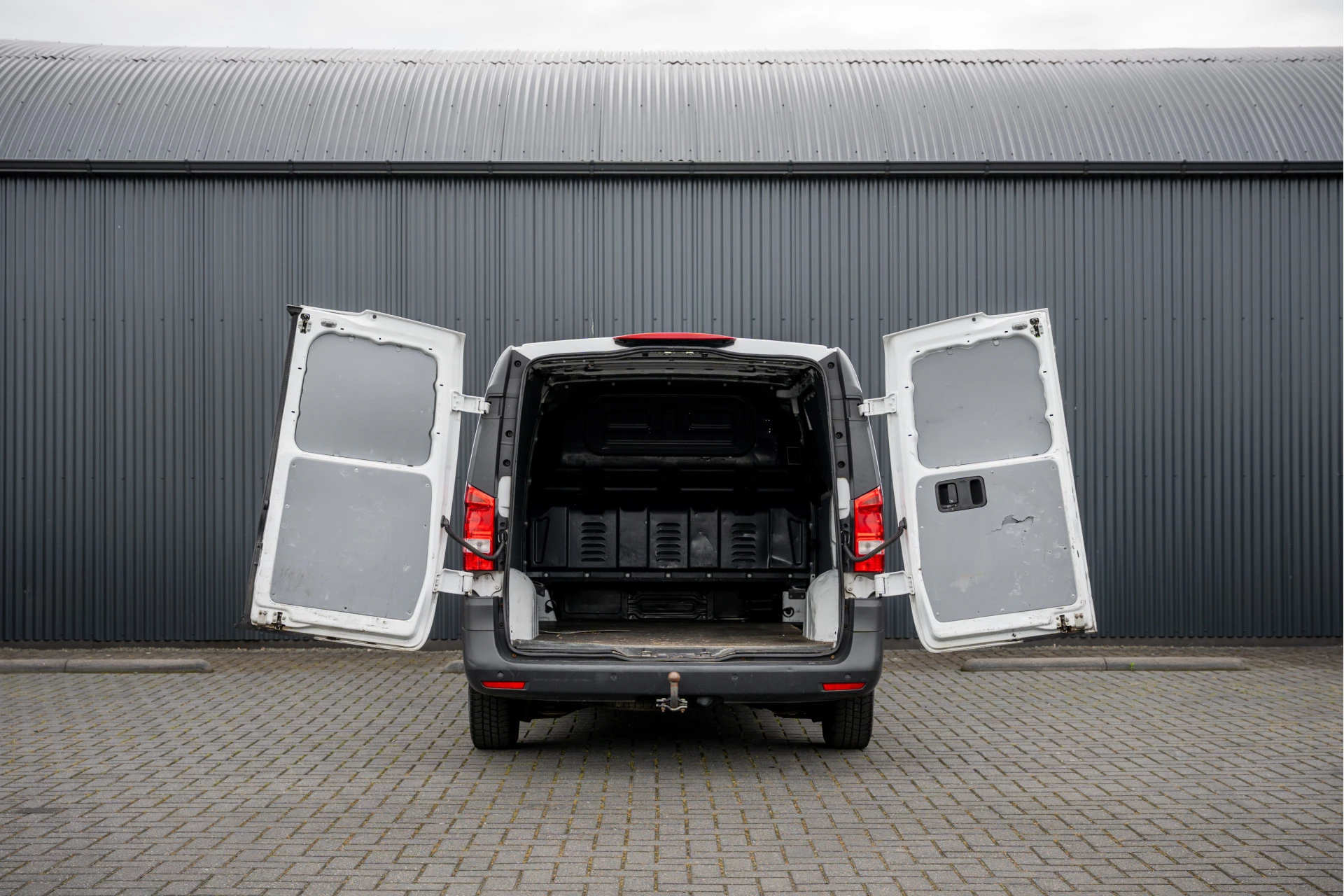 Mercedes-Benz Vito 2020 - 114 CDI L3H1 XL | Camera | Cruise | PDC | Airco | Trekhaak immagine 9