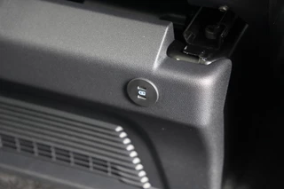 Ford Transit Custom 2026 - 340 2.5 PHEV L2H1 Limited 232pk 9 Zits - Keyless - ACC - Blindspot - Camera - Carplay - Navi - Prijs excl. BTW - Rijklaar afbeelding 47