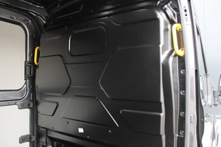 Ford Transit 2024 - 350 2.0 TDCI L3H2 Trend 165pk - Facelift - 2x Schuifdeur - 360 Camera - Trekhaak - ACC - Stoel & Stoelverwarming - Blind Spot - Navi - 270gr deuren - Rijklaar obrazek 21