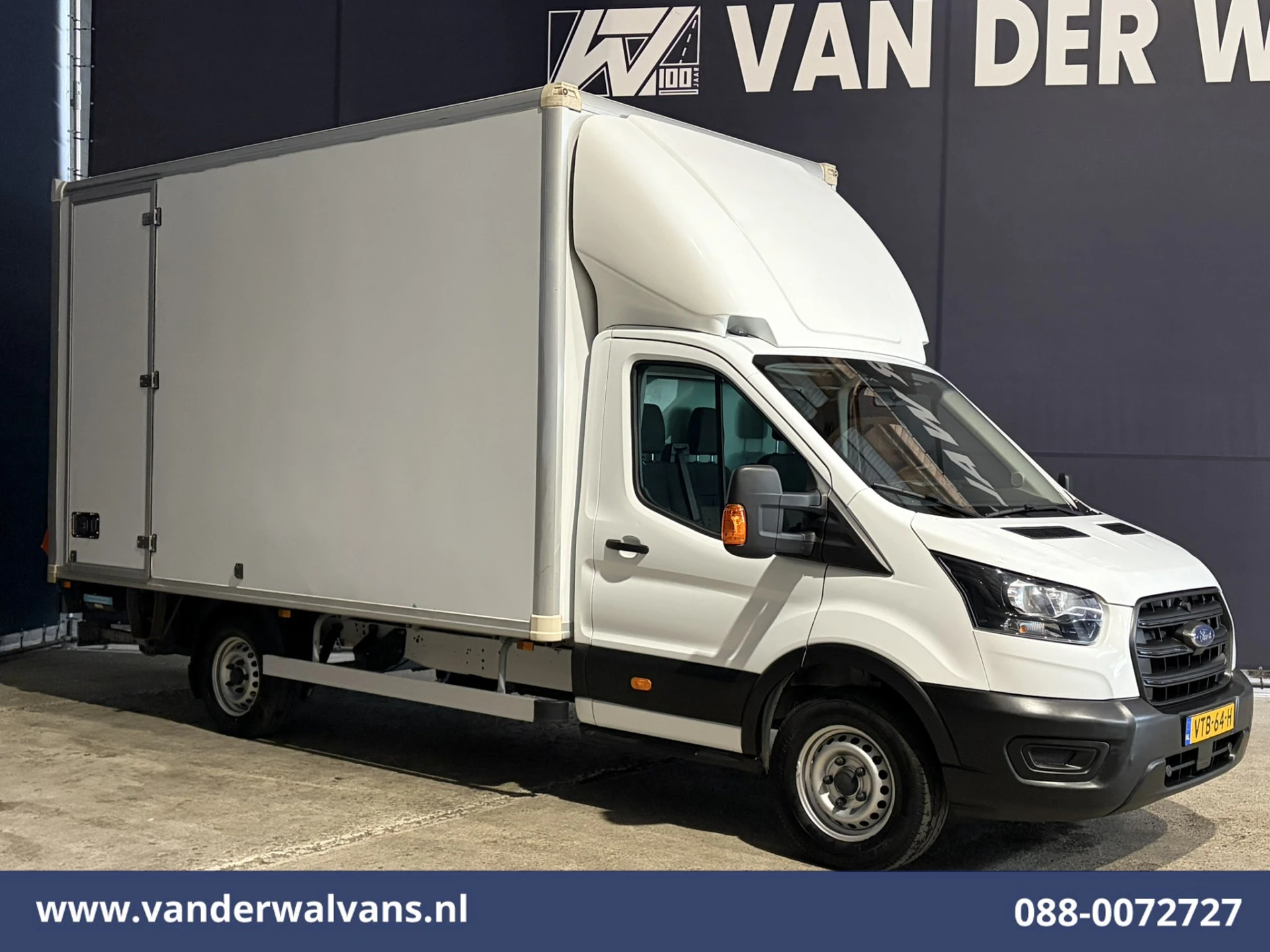 Ford Transit 2023 - 2.0 TDCI 130pk Bakwagen 232cm Hoog Laadklep Zijdeur Euro6 Airco | Lat om Lat betimmering obrázek 7