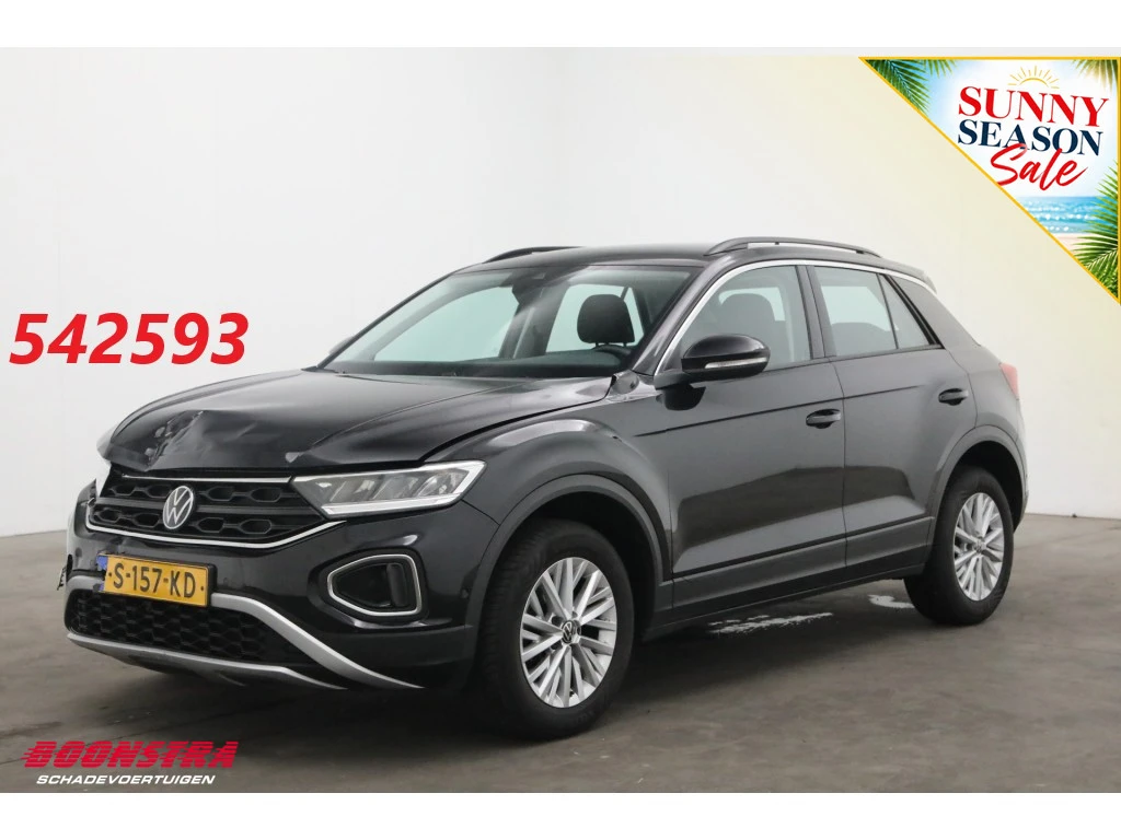 Volkswagen T-Roc 2023 - 1.0 TSI Life ACC Virtual Apple/Android PDC afbeelding 1