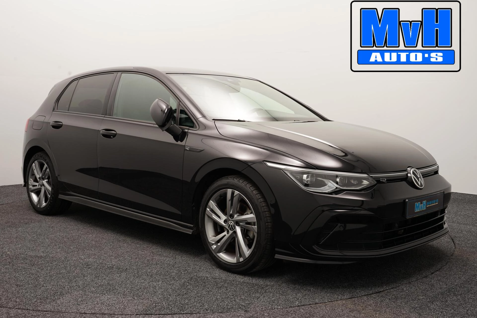 Volkswagen Golf 2020 - 1.5 eTSI R-Line|SPORTSTOEL|LUXE|LED| afbeelding 26