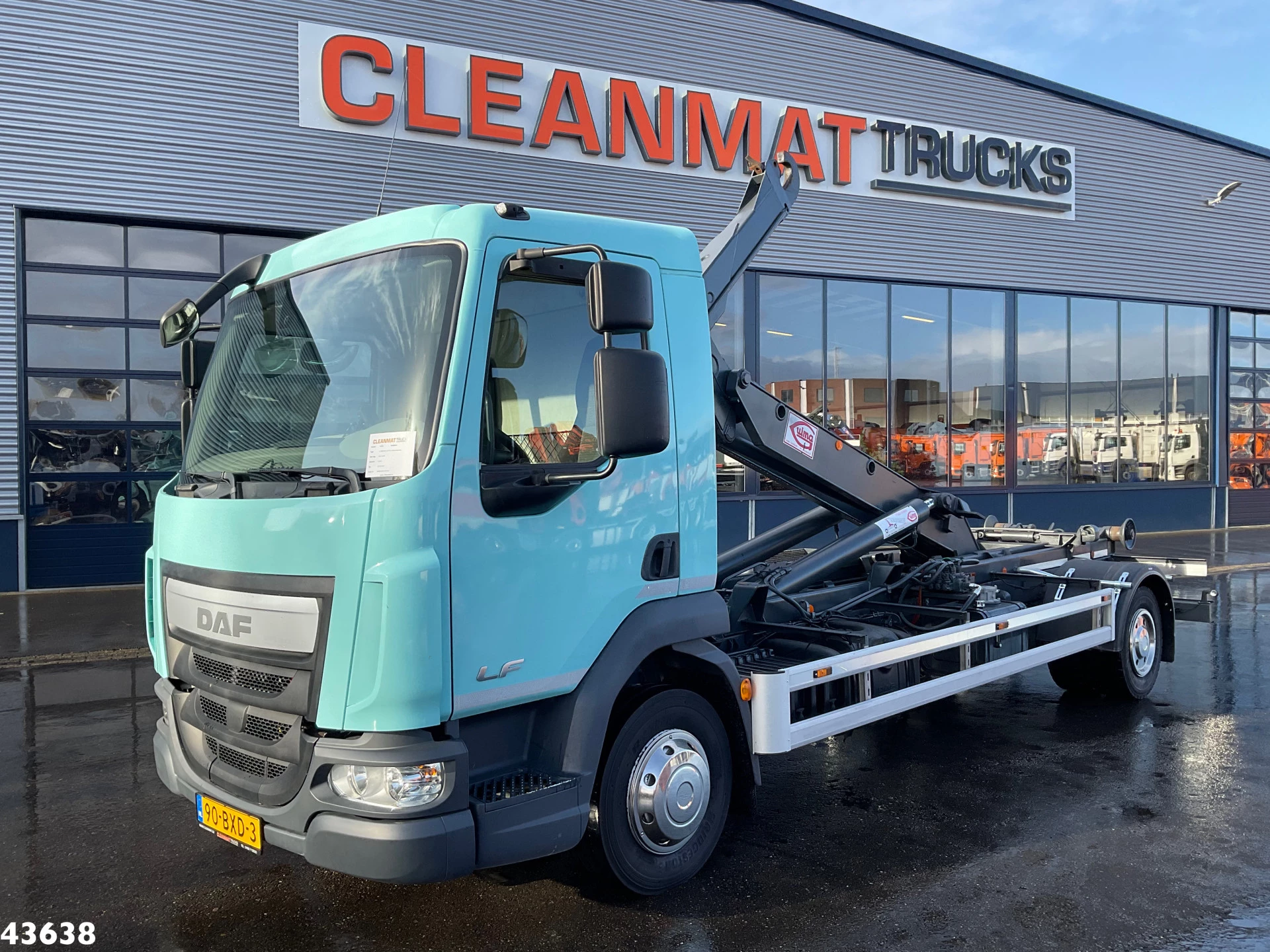DAF LF 180 Euro 6 14 Ton haakarmsysteem Just 117.371 km! 2016 imagen 1