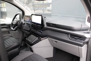 Ford Tourneo Custom 2025 - 340 2.5 PHEV L2H1 Titanium X 232pk | 2x Schuifdeur | ACC | 360 camera | Leder | Navi | Verwarmd stuurwiel | 19" LM velgen | Rijklaar image 40