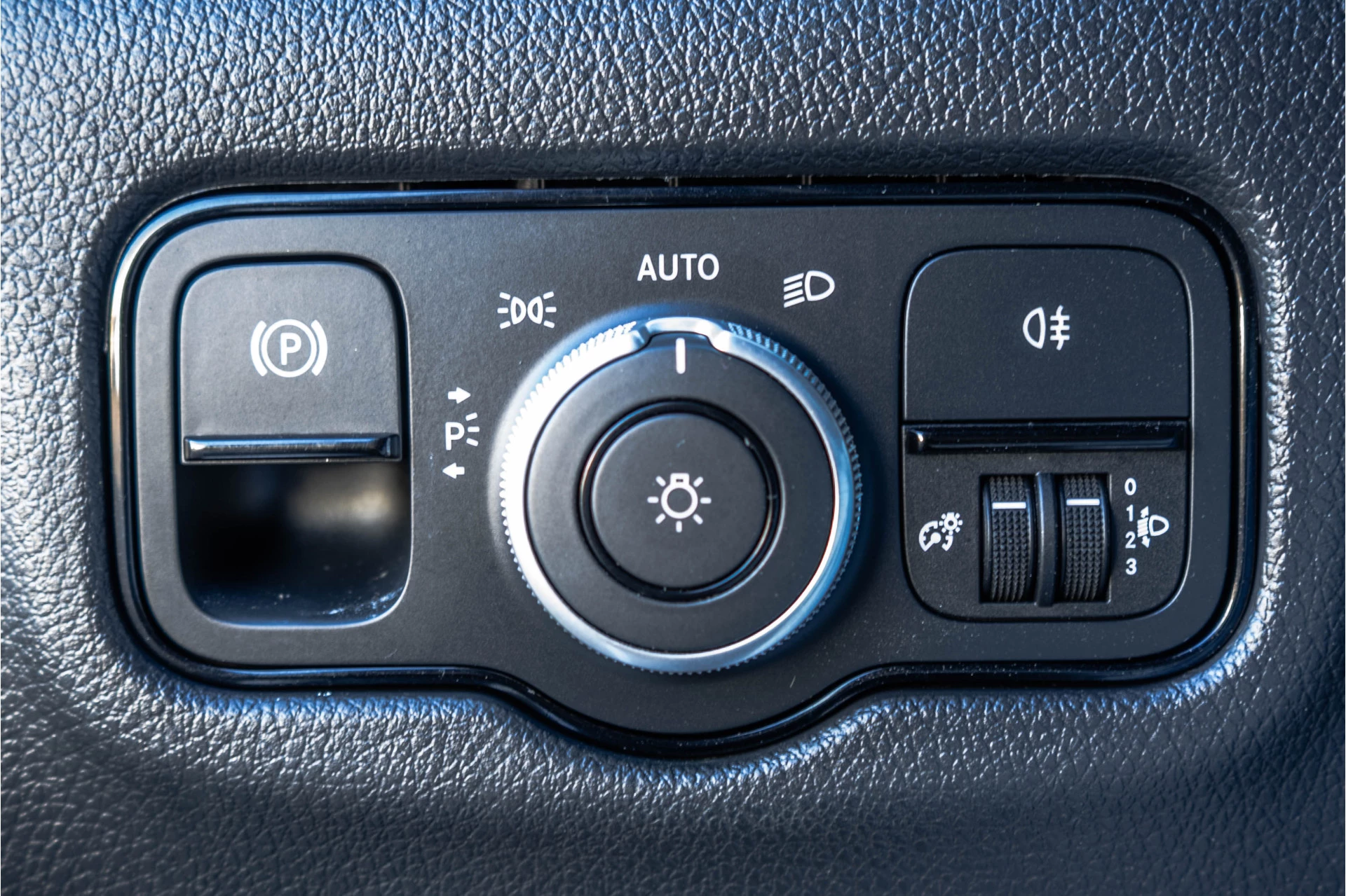 Mercedes-Benz Vito 2024 - 116 CDI L3 Pro | Facelift | 160 PK | Automaat | Mbux | Navi | Camera | Cruise | Carplay obrázek 24