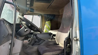 Renault Premium 320 2001 - N/A изображение 17