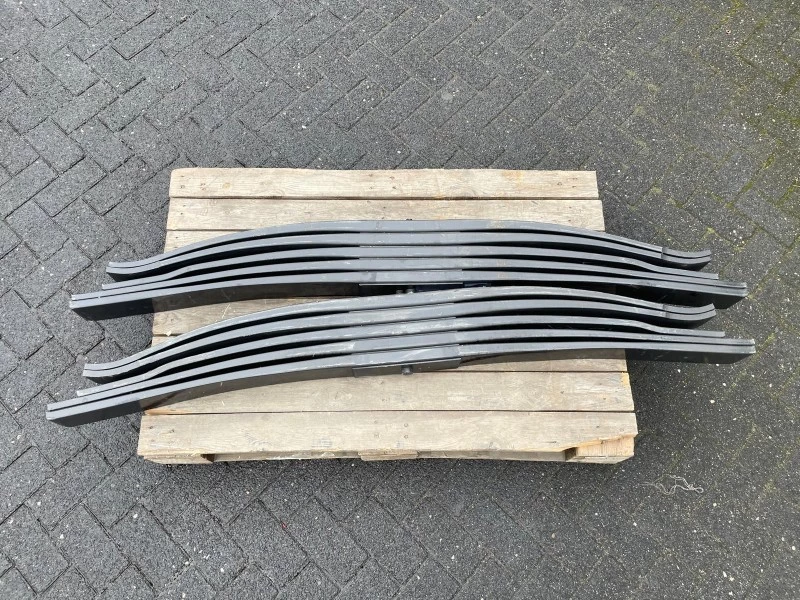 MAN - 81.43402-6642 REAR AXLE SPRINGS 13 TONS (LIKE NEW) obrázek 3