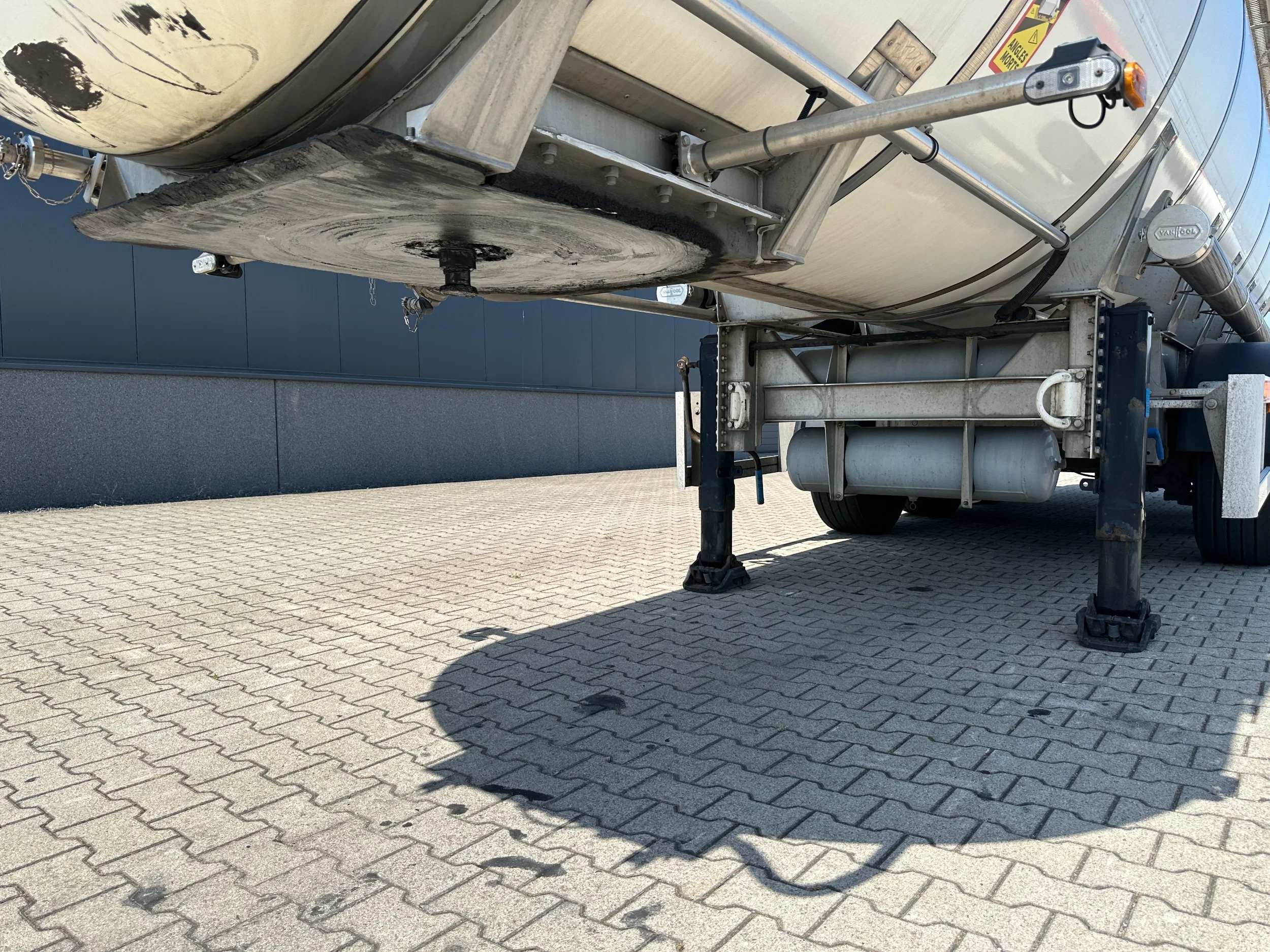Van Hool 2014 - FOOD / LEBENSMITTEL / empty weight: 5.860kg / 29.500L / 1-comp.+ 1 baffel / discbrakes / NL / APK: 05/2027 afbeelding 14