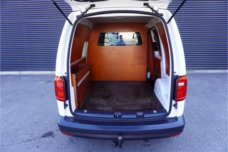 Volkswagen Caddy 2017 - 123pk 4x4 4-motion L1 Trekhaak Navigatie Parkeersensoren Airco Cruise control image 3 thumbnail