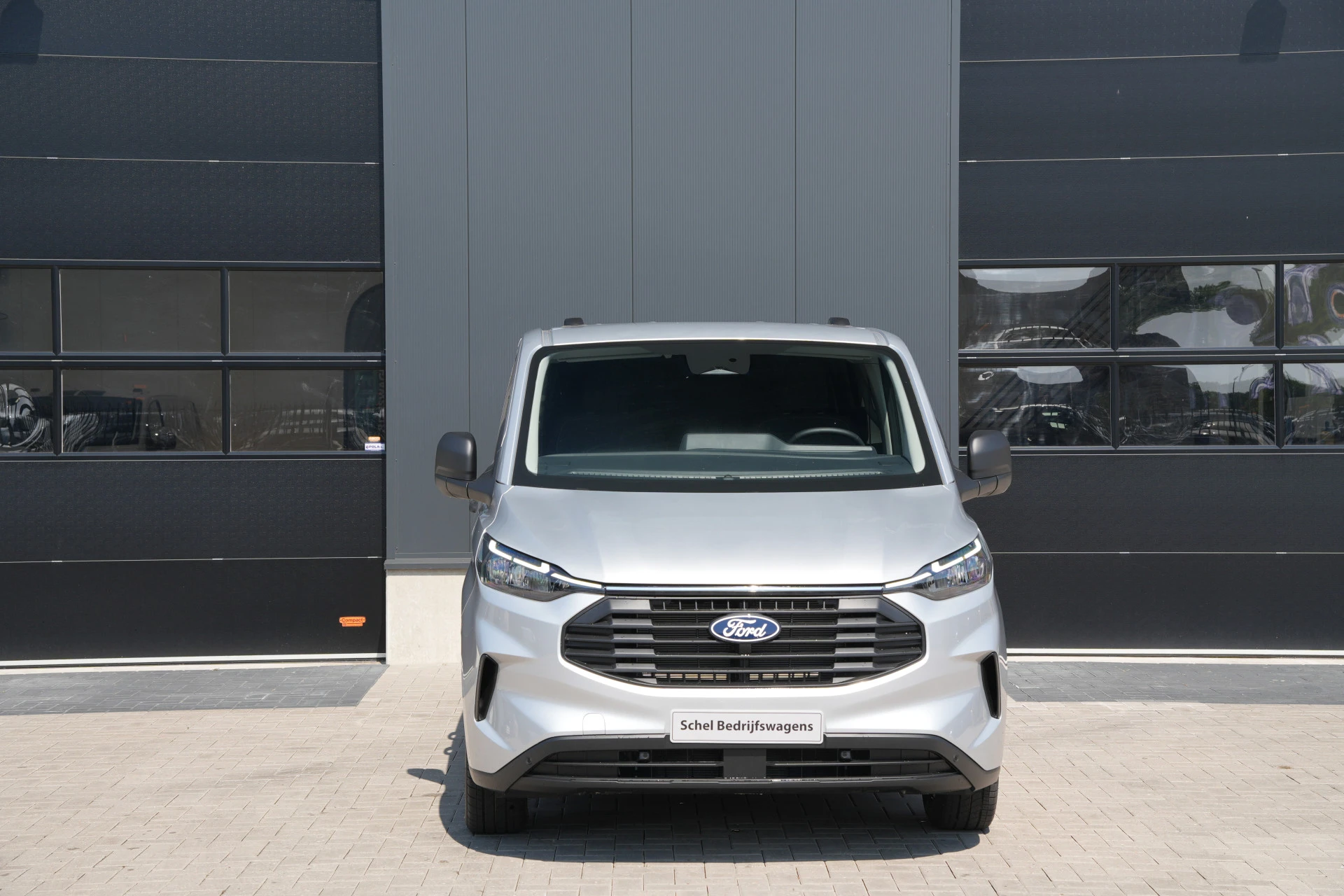 Ford Transit Custom 2025 - 320 2.0 TDCI L1H1 Trend DC 136pk - INCLUSIEF BPM - 2x Schuif - Stoel/stuurverwarming - Cruise - Navi - Camera - Rijklaar imagen 2