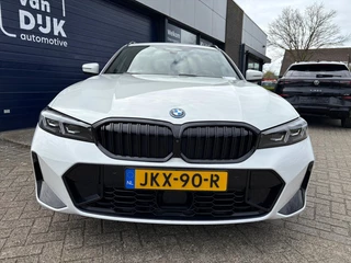 BMW 3 Series 2023 - Touring 320e Touring M-Sport PRO PHEV imagen 27