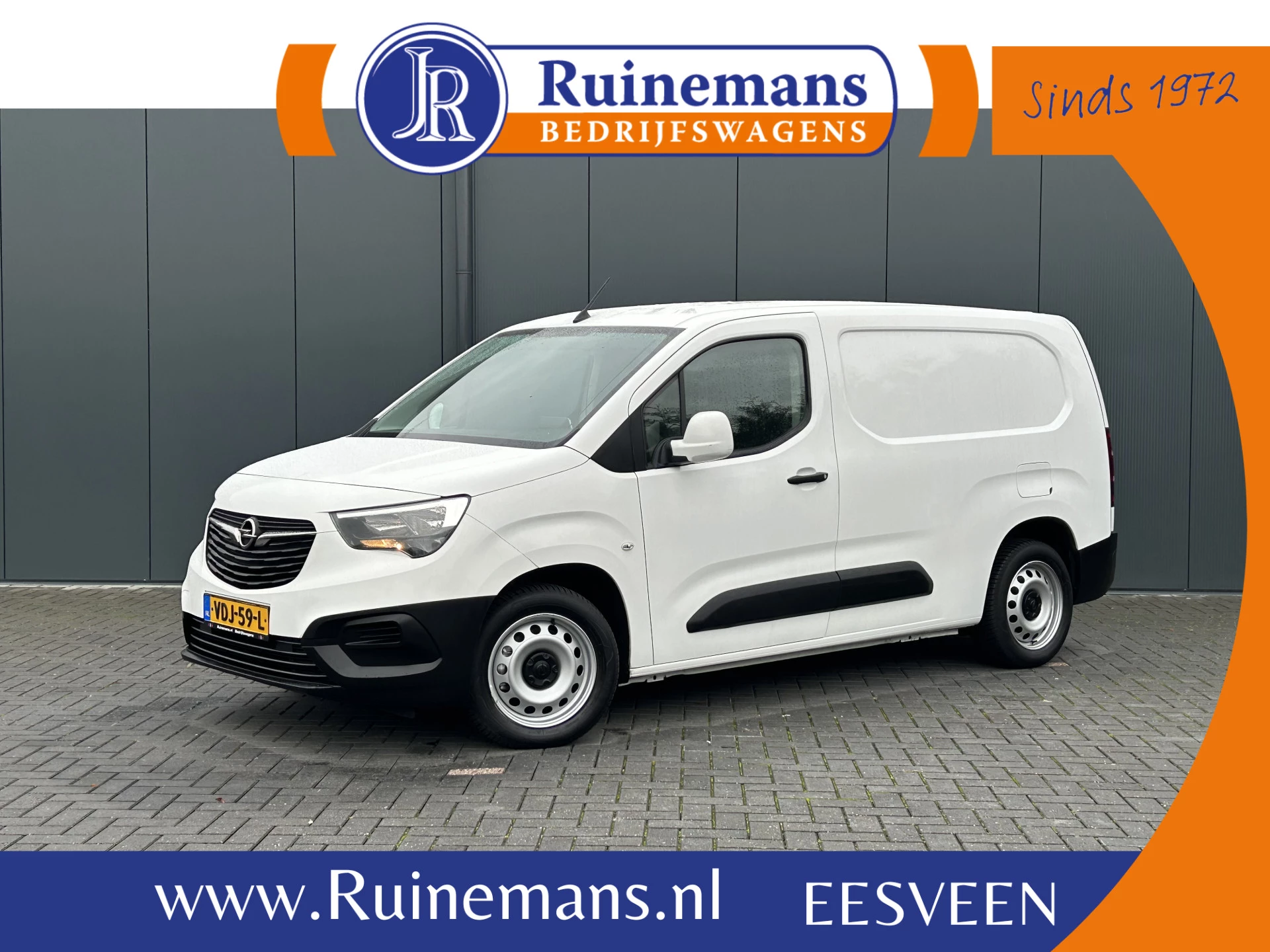 Opel Combo 2019 - 1.5D 102 PK / L2H1 / 1e EIG. / 85.411 KM !! / SORTIMO INRICHTING / AIRCO / CRUISE / NAVI / APPLE CARPLAY image 1