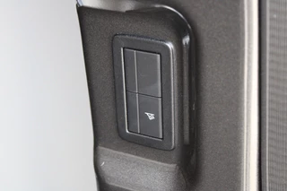 Ford Transit Custom 2024 - 320 2.0 TDCI L2H1 Limited 150pk - Adaptive Cruise - Verwarmd stuur - Blind spot - Navigatie - Camera - Draadloos laden - Rijklaar obrazek 15