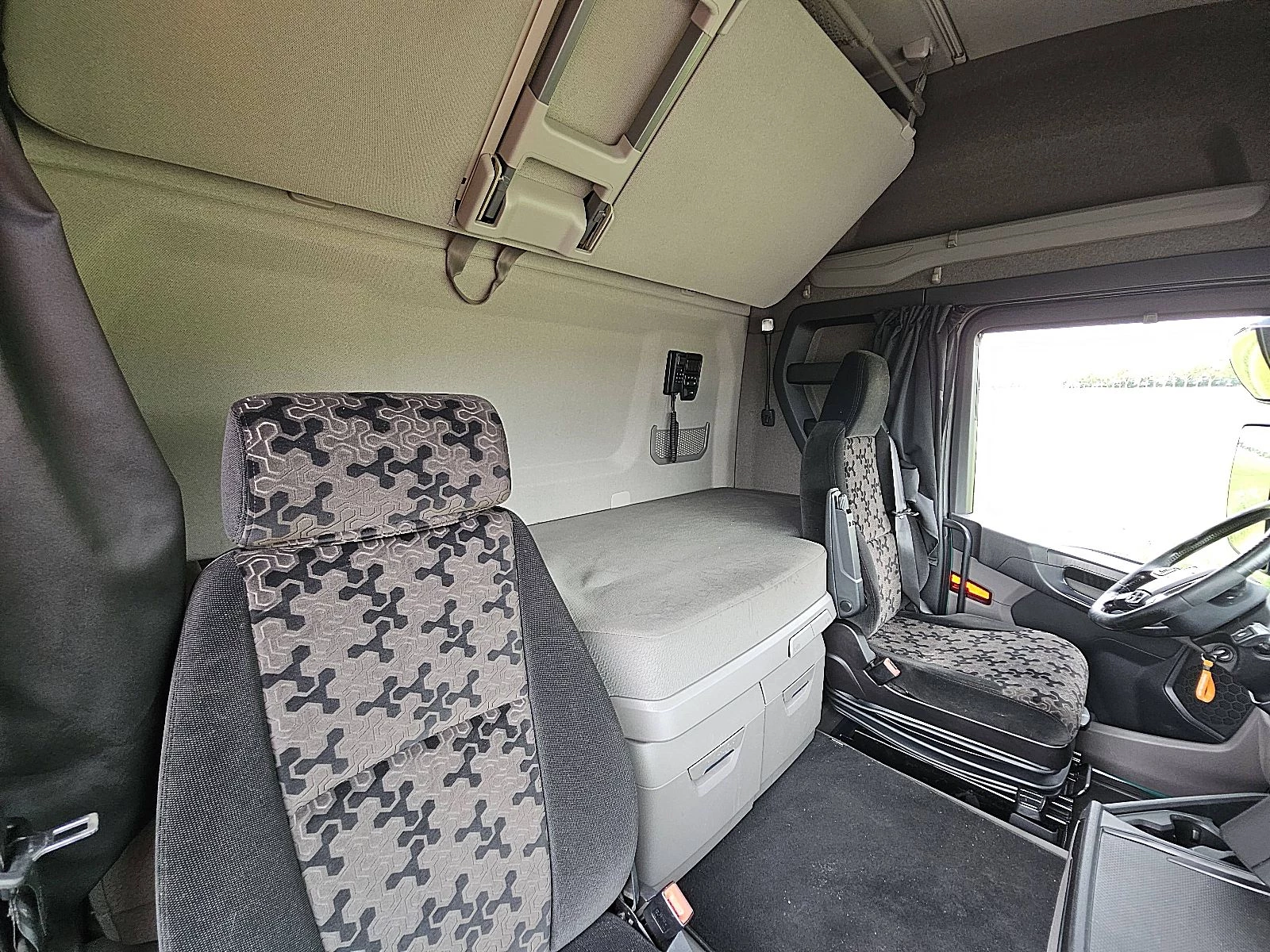 Scania R 2019 - R450 Bild 16
