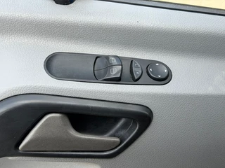 Mercedes-Benz Sprinter 2014 - 313CDI Glasresteelwagen 180,000KM 3 Zits 4,32 Wielbasis image 12