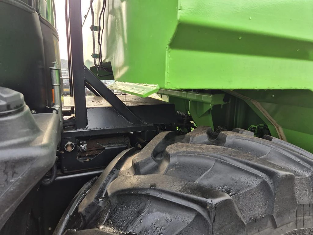 JCB 2021 - Fastrac 4220 met container afbeelding 20