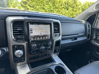 Dodge Ram 1500 2017 - LARAMIE 5.7 V8 / 4x4 / LAGE BIJTELLING !!! / CREW CAB / 3.5 TONS TREKHAAK / LPG / LEER / CAMERA / ECC / CRUISE afbeelding 13