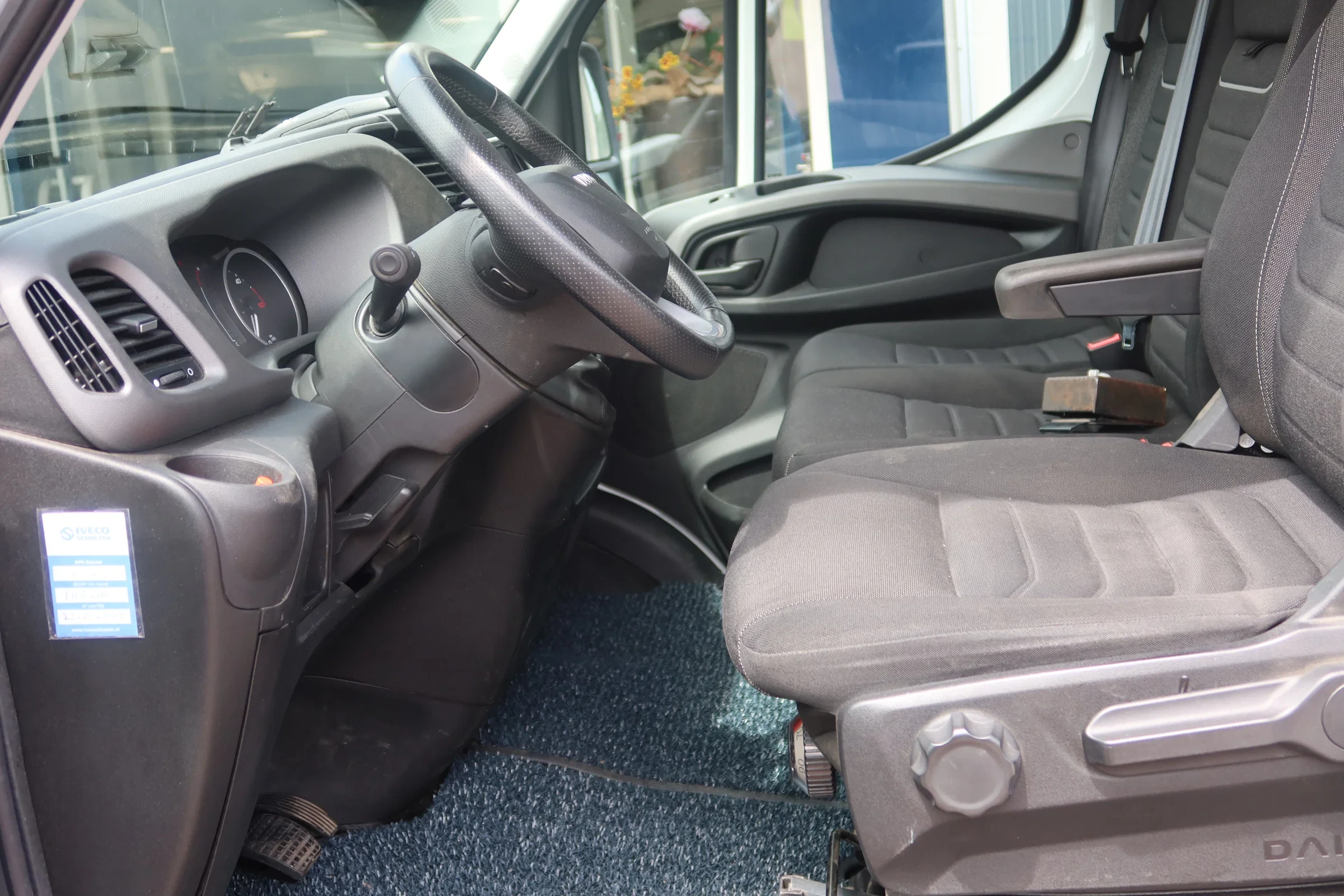 Iveco 50C18 2024 - C1 Rijbewijs. Laadvermogen 2184 KG. Hi-Matic Bak+klep 1.000 kg afbeelding 5
