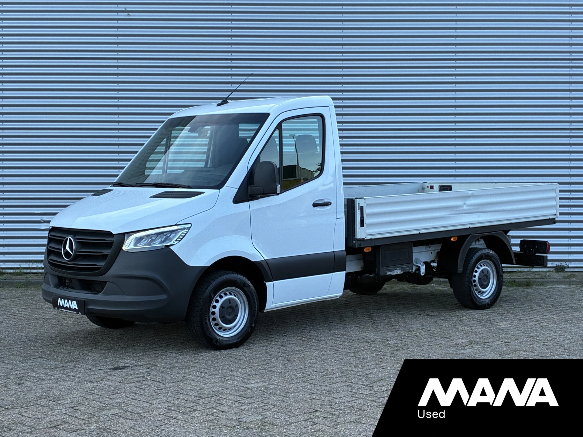 Mercedes-Benz Sprinter 2023 - 317 1.9 CDI L2 RWD MBUX Automaat Trekhaak Airco Navi Stoelverwarming afbeelding 1
