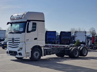 Mercedes-Benz Actros 2023 - 2663 Gigaspace 6x2 - Retarder - 4.90 WB - Full air - 630HP! - Leather afbeelding 3 miniatuur