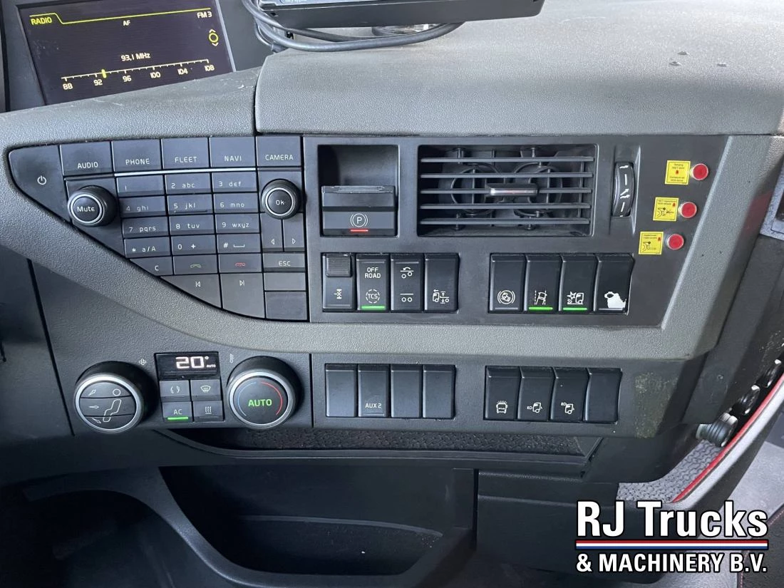 Volvo FH 2015 - 460 GlobeXL - 6x2 | 25 T Hooklift | Lift/Steer axle | NL Truck zdjęcie 27