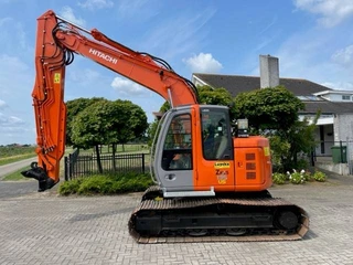 Hitachi 2008 - ZX 135 US image 2 thumbnail