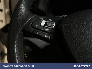 Volkswagen Crafter 2019 - 2.0 TDI 141pk L3H3 L2H2 Euro6 Airco | Navigatie | Camera | LED | Apple Carplay | Adaptieve Cruisecontrol image 6